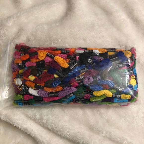 Craft Thread Lot - Picture 1 of 4
